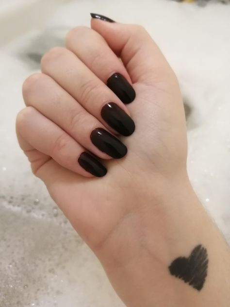 Background Nail, Black Ombre, Nail Fashion, Black Nail, Aesthetic Aesthetic, A Background, Black Nails, Natural Nails, Fashion Nails