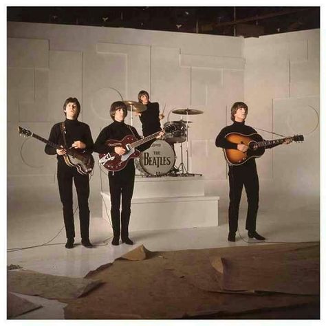 The Beatles, During The Opening Scene Of Help, 1965 Beatles Collage, Beatles Help, Beatles Quotes, Beatles Rare, Richard Starkey, The Beatles Help, John Lennon Paul Mccartney, Beatles Love, Beatles Photos