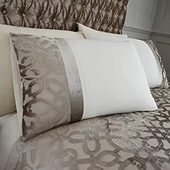 Catherine Lansfield Lattice Cut Velvet Double Duvet Set Natural : Amazon.co.uk: Home & Kitchen Relaxed Bedroom, Velvet Duvet Cover, Velvet Bedding Sets, Velvet Duvet, Catherine Lansfield, Luxury Bed Sheets, Double Duvet Covers, Relaxing Bedroom, Velvet Bed