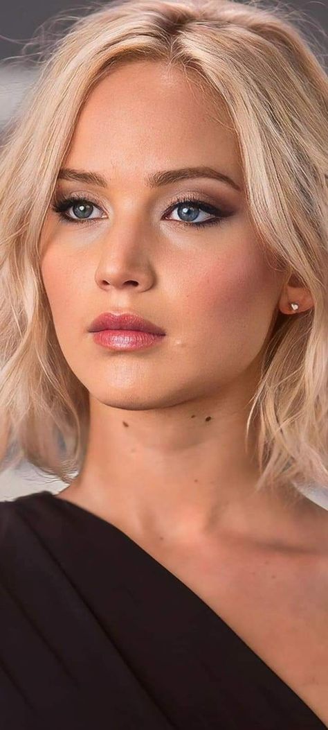 Jennifer Lawrence Eye Makeup, Wallpapers Jennifer Lawrence, Jennifer Lawrence Eyes, Jennifer Lawrence Makeup, Jeniffer Lawrence, Jennifer Laurence, Jennifer Lawrence Hair, Jennifer Lawrence Photos, Portraits Of Women