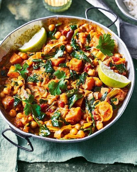 Sweet potato and chickpea curry | delicious. magazine Potato Chickpea Curry, Potato And Chickpea Curry, Chickpea Potato, Sweet Potato Chickpea Curry, Potato Chickpea, Chickpea Curry Recipe, Sweet Potato Curry, Vegetarian Curry, Vegan Curry