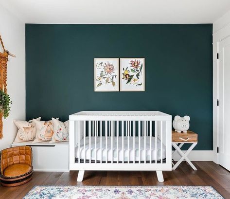 Hi, emerald green wall. 😍 We love the clean lines of this crib paired with a bold wall. 📸: @mclellancodesign Emerald Green Wall, Green Accent Wall, Green Baby Room, Best Baby Cribs, Nursery Accent Wall, Green Accent Walls, Room Accent Wall, Girl Nursery Room, Nursery Room Design