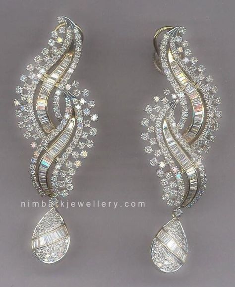 Diamond Earrings Chandelier, Long Diamond Earrings Design, Diamond Earrings Long, Indian Diamond Earrings, Diamond Long Earrings, Long Diamond Earrings, Diamond Earrings Indian, Diamond Chandelier Earrings, Diamond Earrings Design