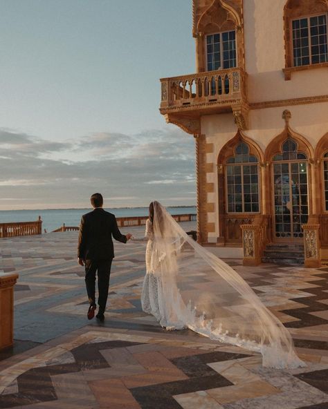 Allison & Matt Edge | Ca’d’Zan - 1920’s Italian mansion built by John & Mable Ringling Museum. We love that John & Bella chose this unique and timeless… | Instagram Ringling Museum Wedding, Italian Mansion, Ringling Museum, Museum Wedding, Our Love, Wedding Inspo, Got Married, Mansion, Elopement