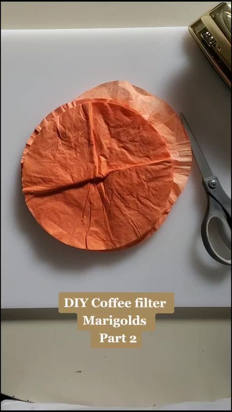 Marigold Coffee Filter, Ofrenda Arch Diy, Diy Day Of The Dead Altar, Day Of The Dead Altar Diy, Day Of The Dead Alters Ideas Diy, Coffee Filter Marigolds, Simple Ofrenda, Day Of The Dead Decorations Diy, How To Make An Ofrenda