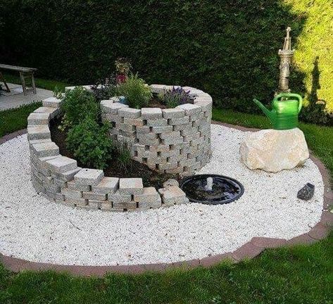 Garden With Rocks, Diy Raised Garden, Raised Garden Beds Diy, Have Inspiration, Unique Gardens, Garden Yard Ideas, Garden Bed, Backyard Decor, Raised Garden Beds