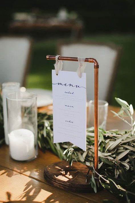 Industrial Wedding Reception, Diy Menu, Industrial Chic Wedding, Rustic Wedding Decorations, Wedding Reception Ideas, Menu Card, Centerpiece Ideas, Cool Ideas, Wedding Cake Designs