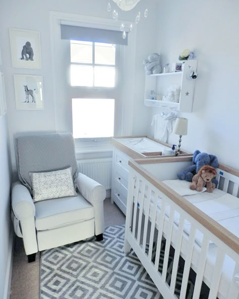 Small Nursery Design, Small Baby Nursery, Baby Room Boy, Small Room Nursery, Nursery Layout, Tiny Nursery, Small Baby Room, Small Space Nursery, Small Nursery