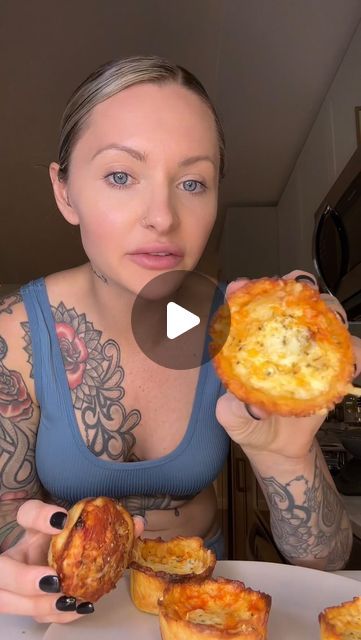 Shay Click on Instagram: "I COULD EAT THESE EVERY DAY 🔥🔥🔥🔥🍕🍕🍕🍕  Each puff is 148 cals, 15 grams protein 🥳🥳🥳🥳  #macrofriendlymeals #lowcaloriepizza #macrofriendlypizza #highproteinpizza #fitnesscoach #nutritioncoach" Cold Protein Meals, Equip Prime Protein Recipes, Protein Meals Prep, High Protein Meals Prep, Meals For Meal Prep, High Protein Bariatric Recipes, Low Calorie Pizza, Beer Cheese Dip, Tin Recipes