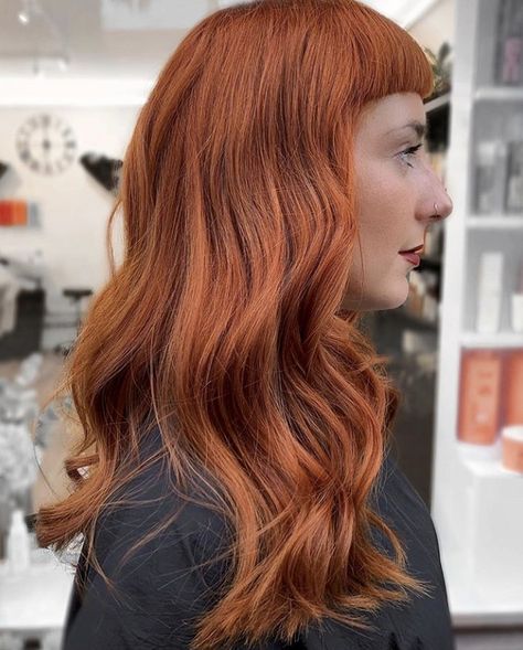 Hairbrained.me on Instagram: “@hannahunit7hair serving up some rad copper #crafthaircolor (and baby bangs) using @wellahairusa 👉 #ColorTouch 6/4 + 7/43 + /34…” Long Copper Hair With Bangs, Copper Hair Bangs, Red Hair Baby, Burnt Orange Hair, Long Auburn Hair, Hair Color Orange, Baby Bangs, Wella Hair, Copper Hair