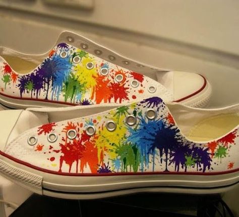 12 DIY Shoe Painting Ideas
Have you ever looked through your shoes and wished they were more exciting? Have you ever wondered if you could paint your shoes to give them a new lease of life? Well, the answer is yes you can, and you have definitely come to the right place. In this article, I’ll present 12 awesome DIY Shoe Painting Ideas suitable for beginners and more advanced crafters alike. Shoe Painting Ideas Vans, Canvas Shoes Diy, Sharpie Shoes, Shoe Painting, Teacher Shoes, Painted Converse, Converse Wedding Shoes, Painted Shoes Diy, Painted Canvas Shoes