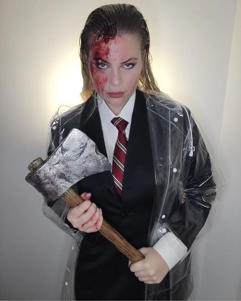 I simply I am not there. #americanpsycho #patrickbateman #patrickbatemancosplay #cosplay #cosplaygirl #femalecosplayer #genderbendcosplay #genderbentcosplay #genderbend #genderbent #horrormovies #horrorart #horrorcommunity #horrorcosplay #horrormakeup Genderbend Anime Cosplay, Genderbend Cosplay, Dabi Genderbend Cosplay, Fem Bakugou Cosplay, Lady Eboshi Cosplay, Genderbent Cosplay, Gender Bend Cosplay, Witch Cosplay, Horror Make-up