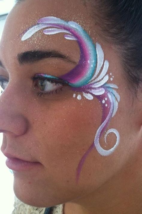 Chameleon Face Paint, Small Face Paint Designs, Face Painting Eye Designs, Face Paint Booth Ideas, Quick Face Paint Ideas, 1 Minute Face Painting, Basic Face Painting Designs, Face Paint Eye Designs, One Eye Face Paint Designs