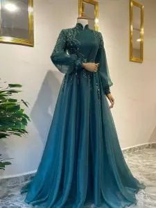 Prom Dresses With Long Sleeves, Hijab Prom Dress, Muslim Prom Dress, Dresses With Long Sleeves, Chiffon Prom Dresses, Muslim Evening Dresses, Mode Abaya, Fancy Dresses Long, Prom Dresses Modest