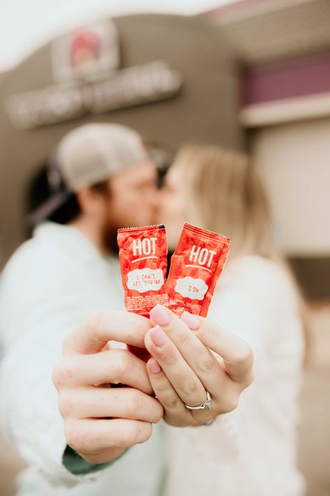 Taco Bell Photoshoot, Bbq Photoshoot, Taco Bell Wedding, Anniversary Pics, Anniversary Pictures, Halloween Photo, Engagement Picture, Gettin Hitched, Halloween Photoshoot