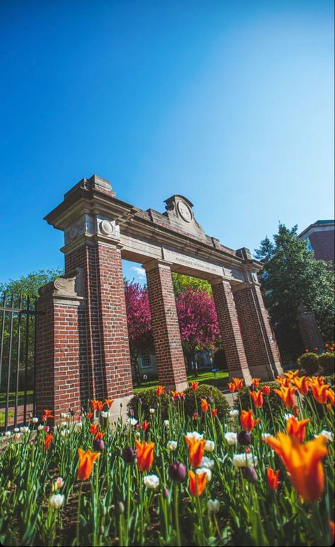 Athens Aesthetic, Ohio University Athens, University Aesthetic, Athens Ohio, College Aesthetic, Ohio University, Dream School, Grad Photos, College Life