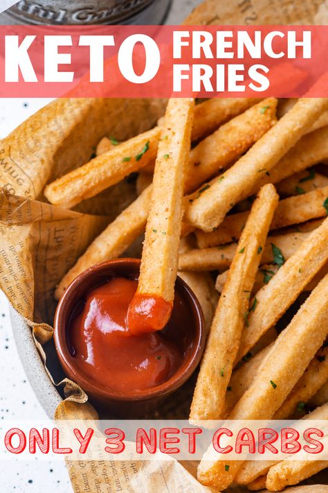 A basket of keto french fries with a small cup of ketchup at the front of the basket with a keto fry dipped in it. Keto French Fries, Keto Fries, Keto Quiche, Low Carb Low Fat Recipes, Postre Keto, Keto Appetizers, Keto Sides, Keto Side, Desserts Keto