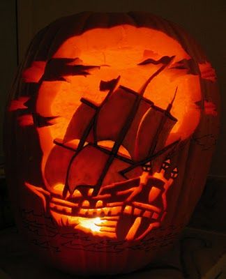 pumpkin carving pirate ship Pirate Pumpkin Carving, Disney Stencils, Pirate Pumpkin, Pumpkin Carving Tips, Pumkin Carving, Amazing Pumpkin Carving, Pumpkin Contest, Pumpkin Carving Patterns, Pirate Halloween