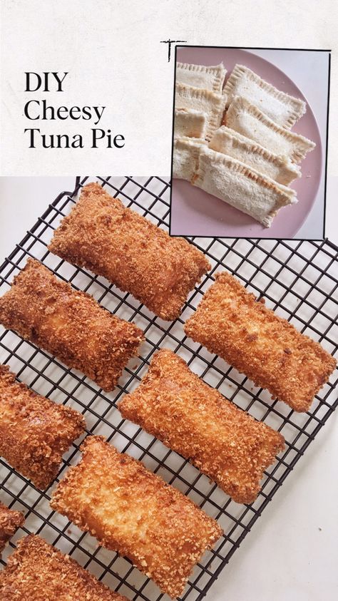 Canned Tuna Fish Sticks, Pan Fried Tuna Steak, How To Cook Yellow Fin Tuna, Tuna Melts Open Face, Open Faced Tuna Melt Recipe, Tuna Pie, Tuna Fish, Cheese Stuffed Peppers, Tuna Melts