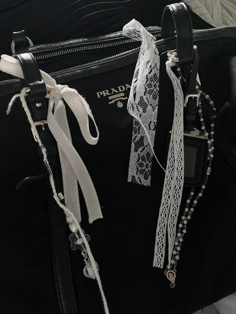 Grunge Coquette, Bags Prada, Dark Coquette, Miss Americana, Pretty Bags, Workout Accessories, White Aesthetic, Cute Bags, Beauty Bag