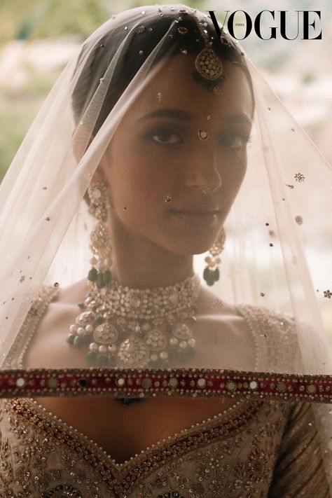 The bride lead the pheras in her Bollywood-inspired California wedding | Vogue India Cartier Love Band, Wedding Vogue, Blue Sherwani, Mirror Work Lehenga, Telugu Wedding, Telugu Brides, Wedding Rituals, Vogue India, Bollywood Dance