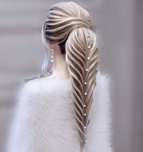 Couture Dior, World Hair, Long Box Braids, Peinados Fáciles Para Cabello Corto, Fantasy Hair, Long Blonde, Box Braids Hairstyles, Hair Updo, Hair Art