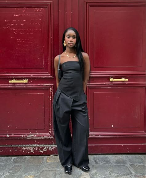 Mode Zara, All Black Outfit, Mode Inspo, Carrie Bradshaw, Mode Inspiration, Lookbook Outfits, Fashion Killa, Black Outfit, Aesthetic Clothes