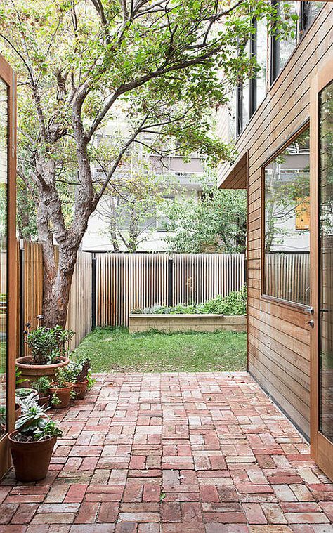 Red Brick Paving, Brick Courtyard, Garden Escape, Painted Brick Walls, Brick Paving, Pool Landscape Design, Small City, Most Beautiful Gardens, Victorian Terrace