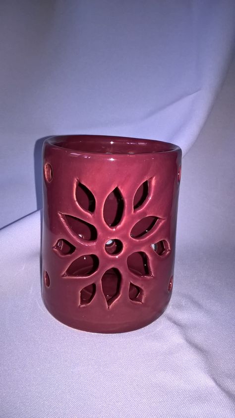 Pinch Pot Luminary, Ceramic Luminaries Handmade, Ceramic Lantern Ideas Clay, Clay Lanterns Ceramics, Lantern Ceramic Ideas, Luminary Ceramic Ideas, Ceramic Lantern Ideas, Clay Lanterns Ideas, Ceramic Candle Holders Ideas