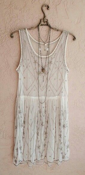 Boho Bohemian Beach Wear, Bohemian Angel, Estilo Hippie, Gatsby Style, Mode Boho, Dropwaist Dress, 1920s Fashion, Mode Vintage, Great Gatsby