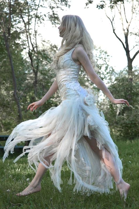 Skirt - necessary Winter Fairy Costume, White Fairy Dress, Fairy Dress Costume, White Fairy, Fairy Outfit, White Costumes, Winter Fairy, Fairy Dresses, Grunge Dress