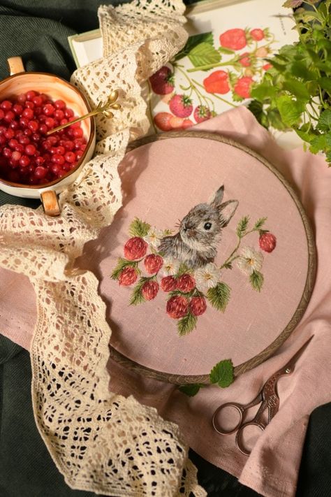 Embroidery Aesthetic, Cottagecore Embroidery, Rabbit Embroidery, Hand Embroidery Projects, Animal Embroidery, 자수 디자인, Hand Embroidery Art, Embroidery Craft, Stitching Art