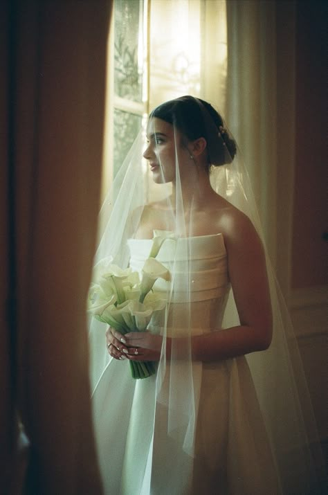 Introducing my take on the stunning dew drop wedding veil worn by Sofia Richie - our two-layered cathedral veil with scattered clear beads! This exquisite and ethereal veil captures all the delicate beauty and timeless elegance of Sofia's original veil while adding a contemporary twist with pearls. The veil is versatile and customizable, perfect for any bride who wants to feel confident and beautiful when walking down the aisle. Experience the magic of Sofia's look with our gorgeous two-layered Sparkly Veil, 2 Tier Veil, Wedding Veil Long, Veil Blusher, Cathedral Length Wedding Veil, Alt Wedding, Ivory Veil, Drop Veil, Blur Photography