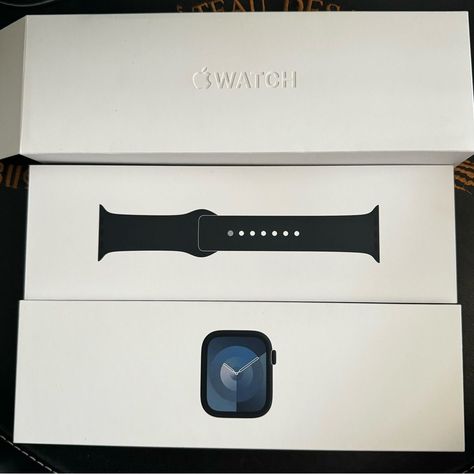 Apple Watch Series 9 ❤ 45MM 🌸 100% Health 🔋 Condition 9.7/10 👌🏻 Complete Box 📦 Waterpack ✅ Just in 88000/=Rs Fixed 🚨 Watch Box, Apple Products, Apple Watch Series, Apple Watch, Health, 10 Things