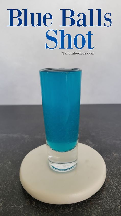 Blue Balls Drink Recipe, Blue Alcoholic Shots, Fun Shots To Make, Shots Alcohol Recipes Easy, Colorful Shots Alcohol, Blue Balls Drink, Blue Pudding Shots, Shots With Malibu Rum, Big Batch Shots Recipes