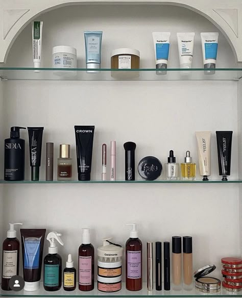 Skincare Shelfie, Merit Beauty, Beauty Cabinet, Crown Affair, Barrier Cream, Beauty Organization, Make Beauty, Minimal Aesthetic, Skin Food