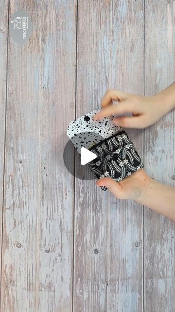 Card Purse Pattern, Tendersmile Handmade, Purse Sewing, Coin Purse Tutorial, Purse Sewing Patterns, Cute Coin Purse, Simple Wallet, Purse Tutorial, Card Purse