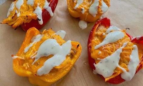 Macro-Friendly Buffalo Chicken Stuffed Peppers Macro Friendly Dinner Recipes, Macro Friendly Dinner, Healthy Macros, Buffalo Chicken Stuffed Peppers, Chicken Blt, Macro Friendly Recipes, Chicken Stuffed, Macro Meals, 9x13 Baking Dish