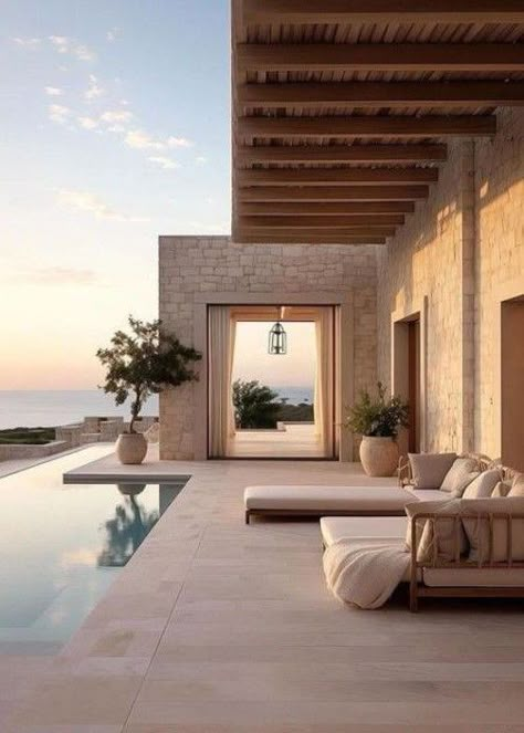 Contemporary Mediterranean, Greek Villas, Mediterranean Living, Mediterranean Architecture, Greek House, Mediterranean House, House Blend, Modern Beach House, Mediterranean Home