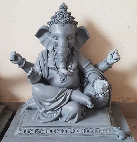 Shadu Ganesh Murti, Ganesh Murti Clay, Ganesha Clay Art, Ganapati Murti, Ganesha Murti, Ganesha Artwork, Clay Ganesha, Ganesh Art Paintings, Shri Ganesh Images