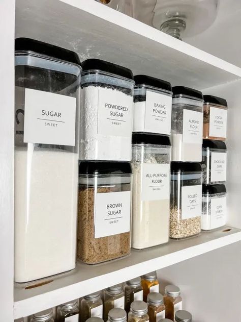 how to decant baking supplies for extra pantry storage Small Pantry Organization Ideas, Diy Pantry Makeover, Baking Organization, Flour Storage, Flour Container, Pantry Inspiration, Pantry Organization Ideas, Small Pantry Organization, Pantry Containers