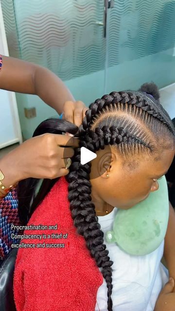 Butterfly Scalp Braid, How To Do A Butterfly Braid, Stitch Butterfly Braids, Fast Braiding Hairstyles For Black Hair, Large Butterfly Braids, Quick Braids Styles, Butterfly Stitch Braids, Braided Hairstyles For Graduation, Butterfly Feed In Braids