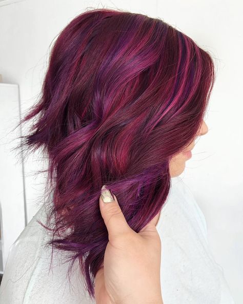 Dark Magenta Hair, Fuschia Hair, Blue Mermaid Hair, Fuchsia Hair, Magenta Hair Colors, Warm Hair Color, Magenta Hair, Peekaboo Hair, Dark Magenta