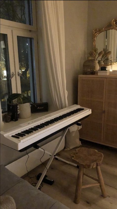 Keyboard In Apartment, Keyboard Piano Aesthetic Room, Piano Keyboard Decor, Keyboard In Room, Piano In Apartment, Keyboard In Bedroom, Piano In Home, Piano In Bedroom, Piano Room Aesthetic