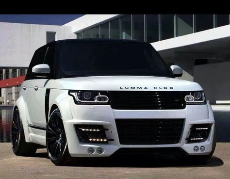 ♡♥♡♥ Luxury Cars Range Rover, Range Rovers, Mc Laren, Jaguar Land Rover, Suv Cars, Black Rims, Range Rover Evoque, G Wagon, Luxury Suv