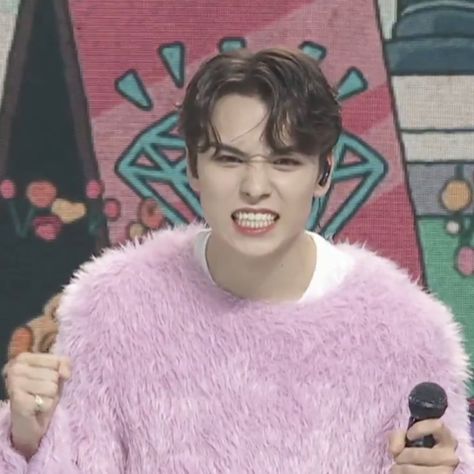 Vernon Lq, Chwe Hansol, Seventeen Vernon, Icons Soft, Lq Icons, Cute Icons, Seventeen, On Twitter, Twitter