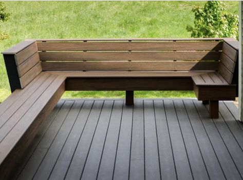 Backyard Deck Ideas On A Budget, Deck Bench Seating, Deck Seating Area, Wood Deck Designs, Deck Bench, Veranda Design, Deck Seating, Deck Pictures, Wooden Deck