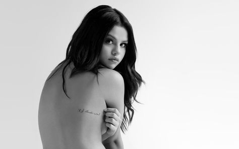 Selena Gomez Background, Celebrity Tattoos Women, Selena Gomez Tattoo, Wallpapers High Quality, Spanish Tattoos, Ink Link, Selena Gomez Wallpaper, Selena Gomez Music, Hidden Tattoos