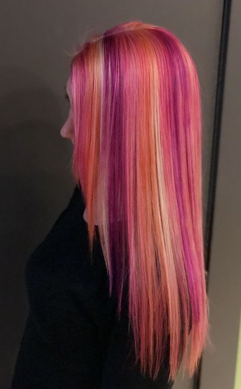 Pink Orange And Blonde Hair, Holiday Hair Color Christmas, Half Pink Half Orange Hair, Unusual Hairstyles, Pink Orange And Yellow Hair, Pink Orange Hair, Orange Pink Split Hair, Holiday Hair Color, Purple And Orange Hair Split