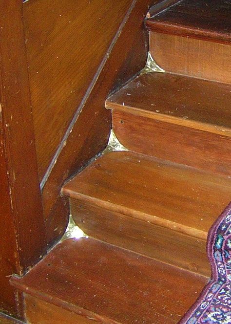 Brass Stair Corners Dust Corners, Victorian Stairs, Under Stairs Pantry, Small Modern Cabin, Bathroom Ideas Modern Small, Bathroom Under Stairs, Modern Small Bathrooms, Small Bathroom Renovations, Dust Bunnies